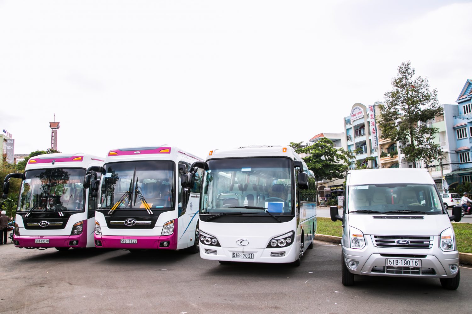 Dịch vụ thuê xe Đà Nẵng đi Sài Gòn 2023
